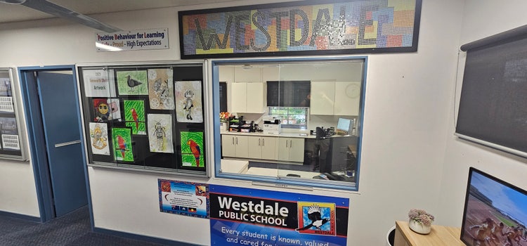 Image of Westdale Public School Office Foyer