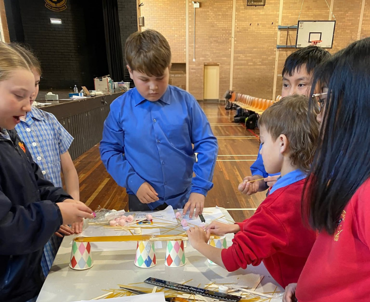 Image of Westdale Public School Students Doing Science Activities
