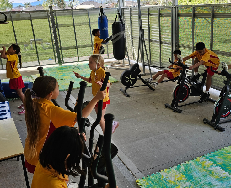 Image of Westdale Public School using the gym